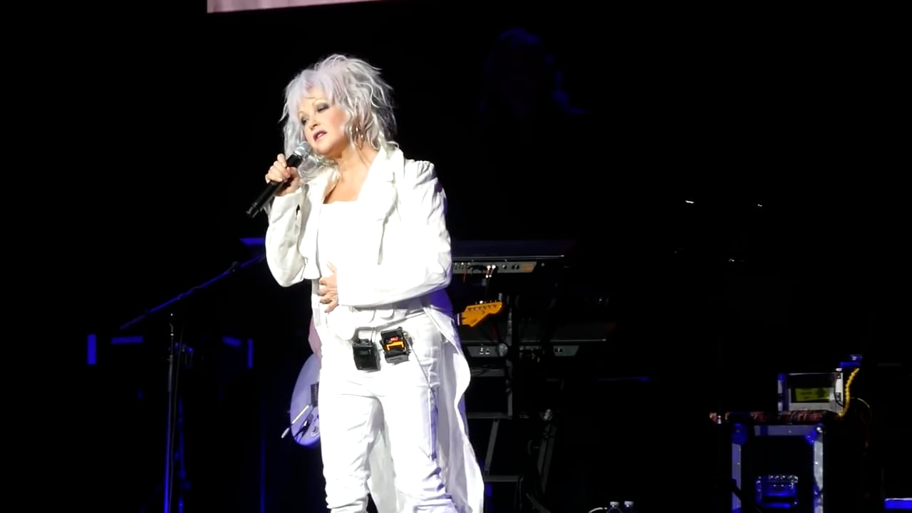 Cyndi_Lauper_3
