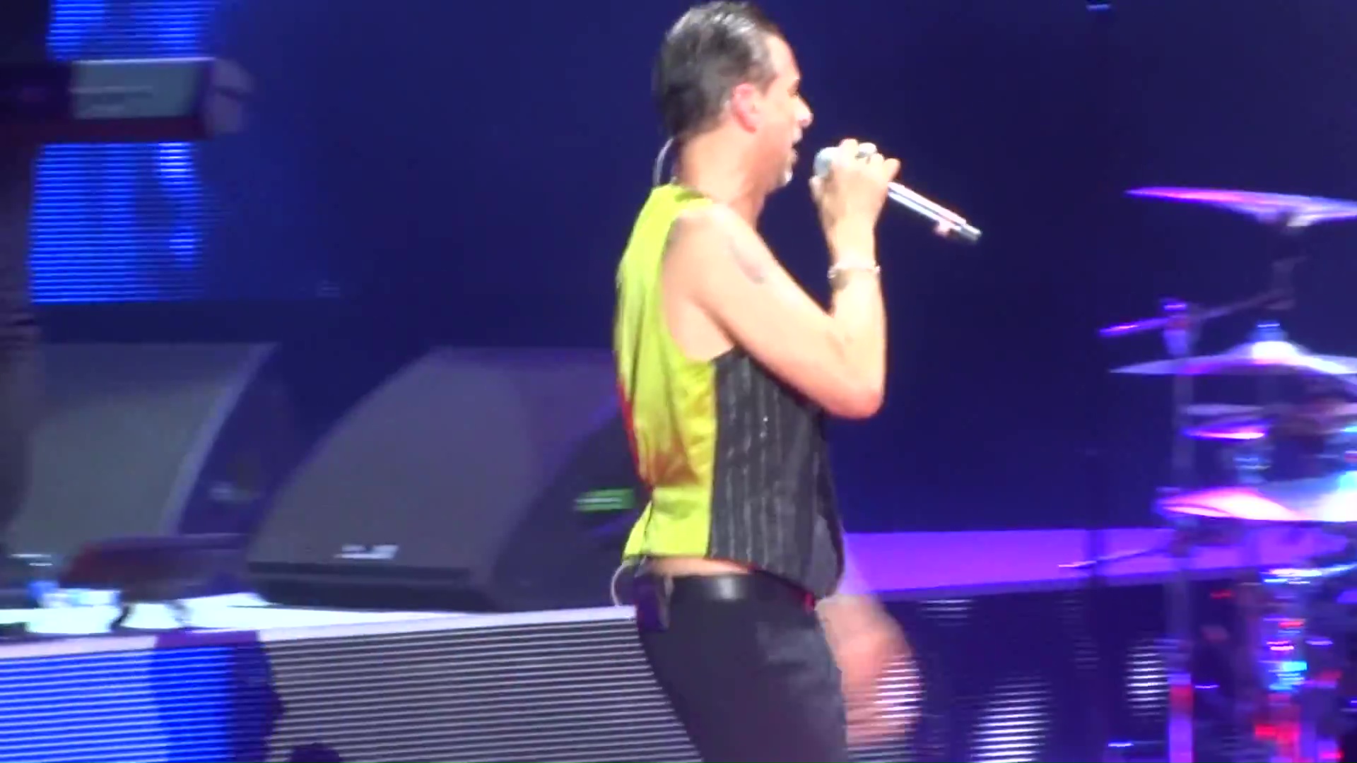 Depeche-Mode-Atlantic-City-2013-10
