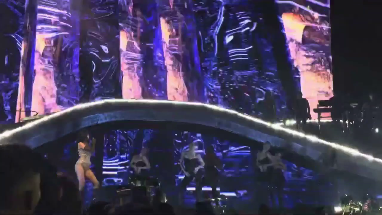 Dua Lipa Toronto 2025 (2)
