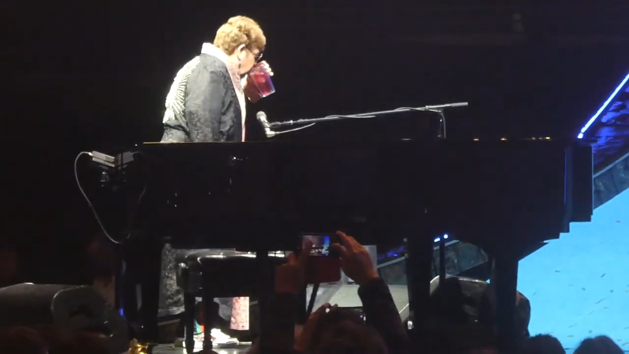 Elton_John_25
