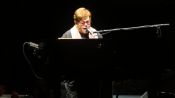 Filename=Elton_John_23.jpg
Filesize=27KiB
Dimensions=1280x720
Date added=Jun 27, 2025 Elton_John_23.jpg