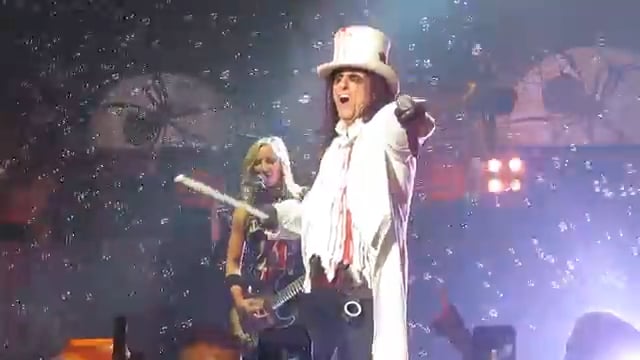 Alice Cooper Live (6)
