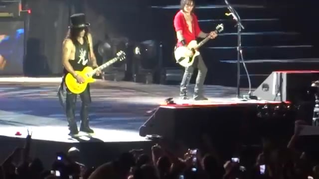 Guns_N_Roses_281329

