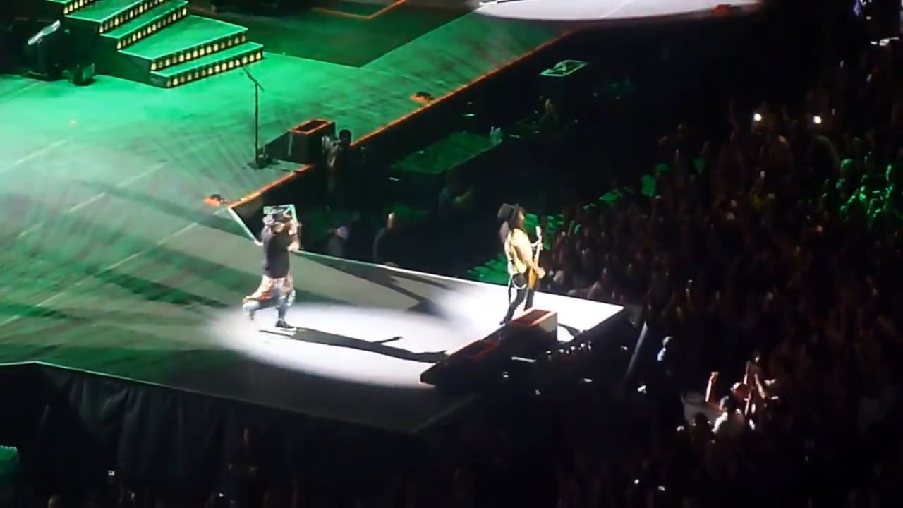 Guns_N_Roses_282029
