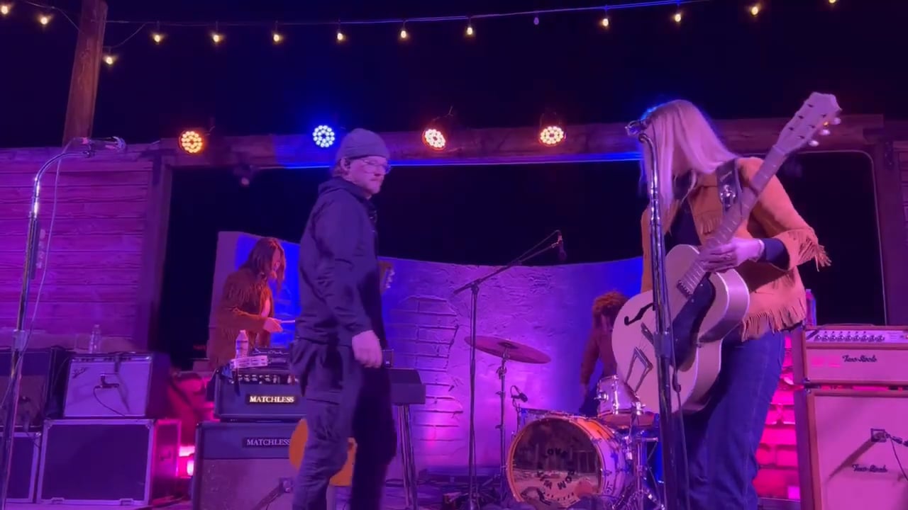 Aly & AJ – Pappy & Harriet’s Palace, Pioneertown, CA – March 2023 (8)
