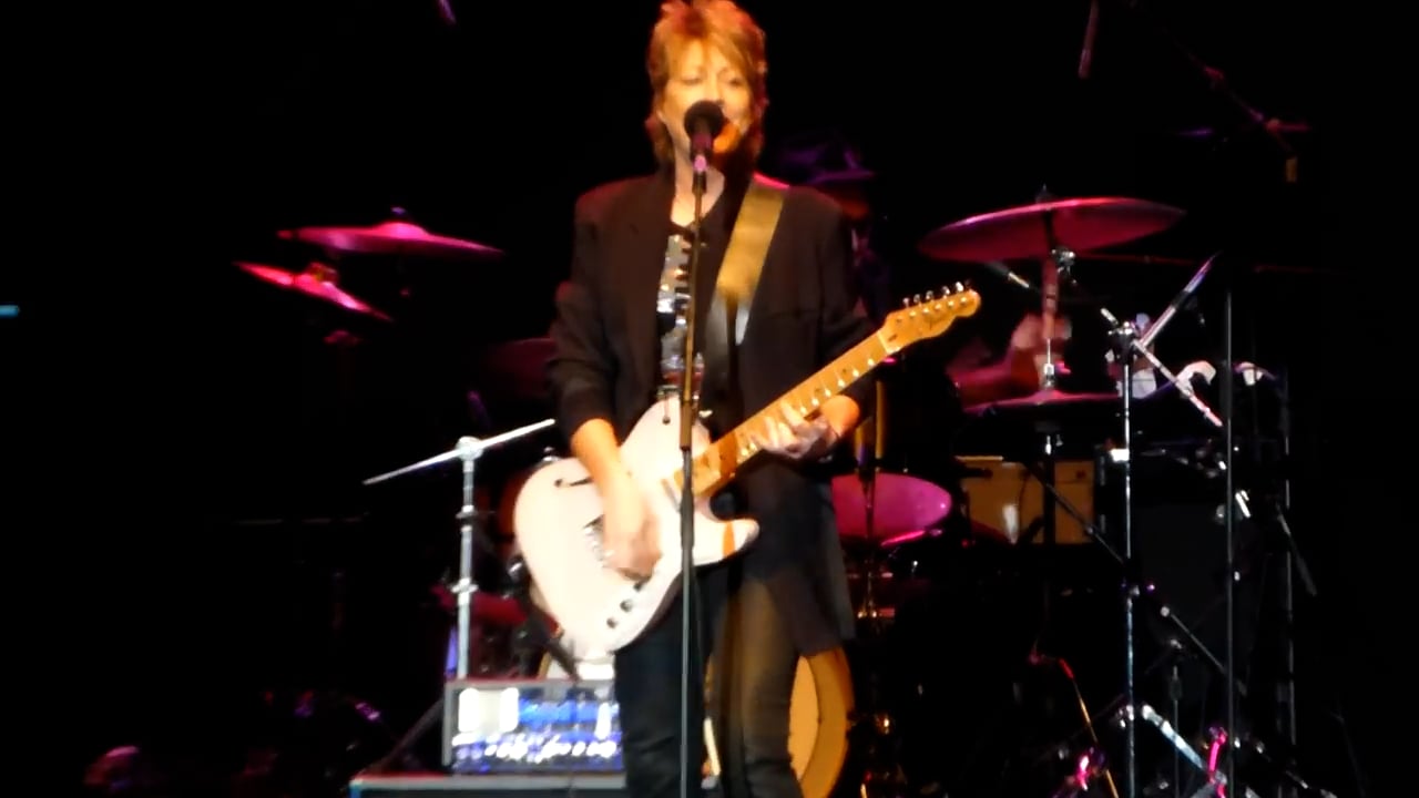 Katrina_and_the_Waves (2)
