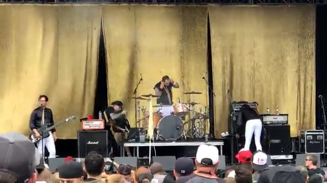 Me_First_and_the_Gimme_Gimmes (3)
