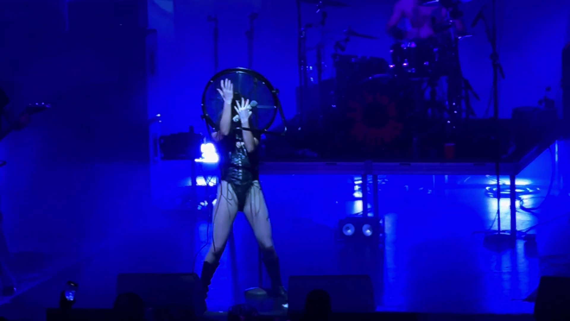 Amyl and The Sniffers Boston 2025 (3)
