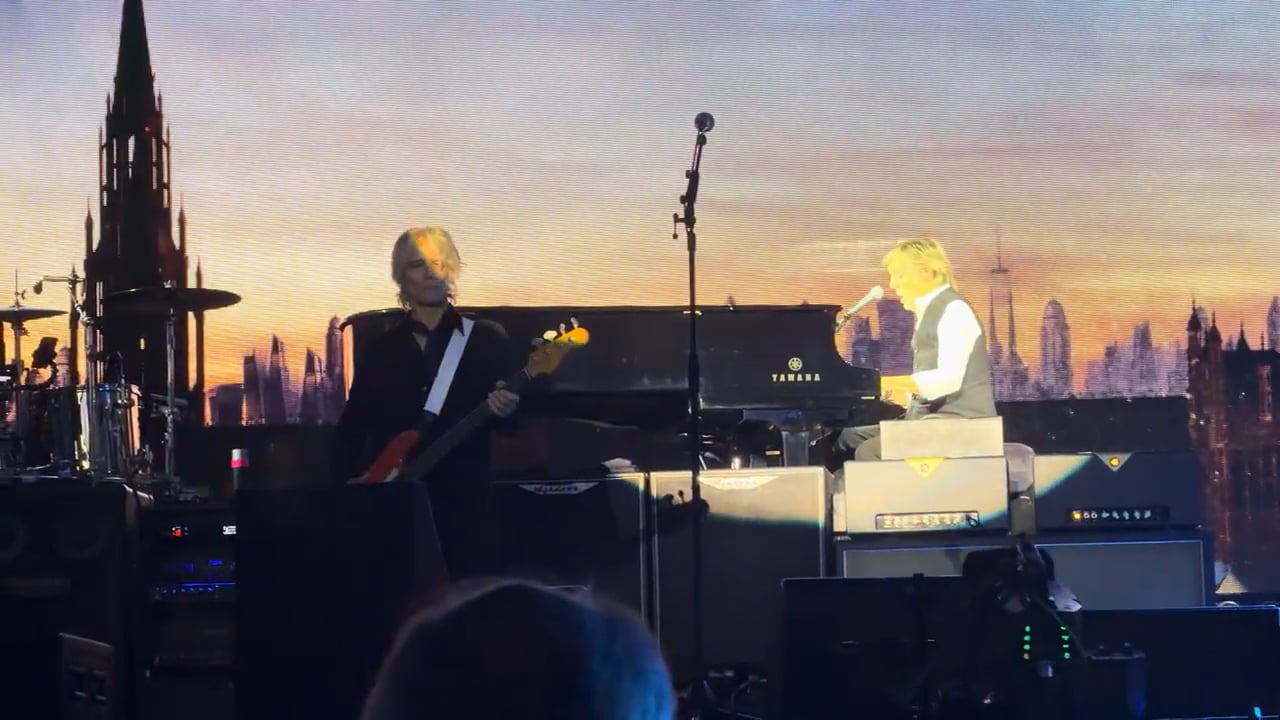 Paul McCartney at Acrisure Arena 2025 (2)
