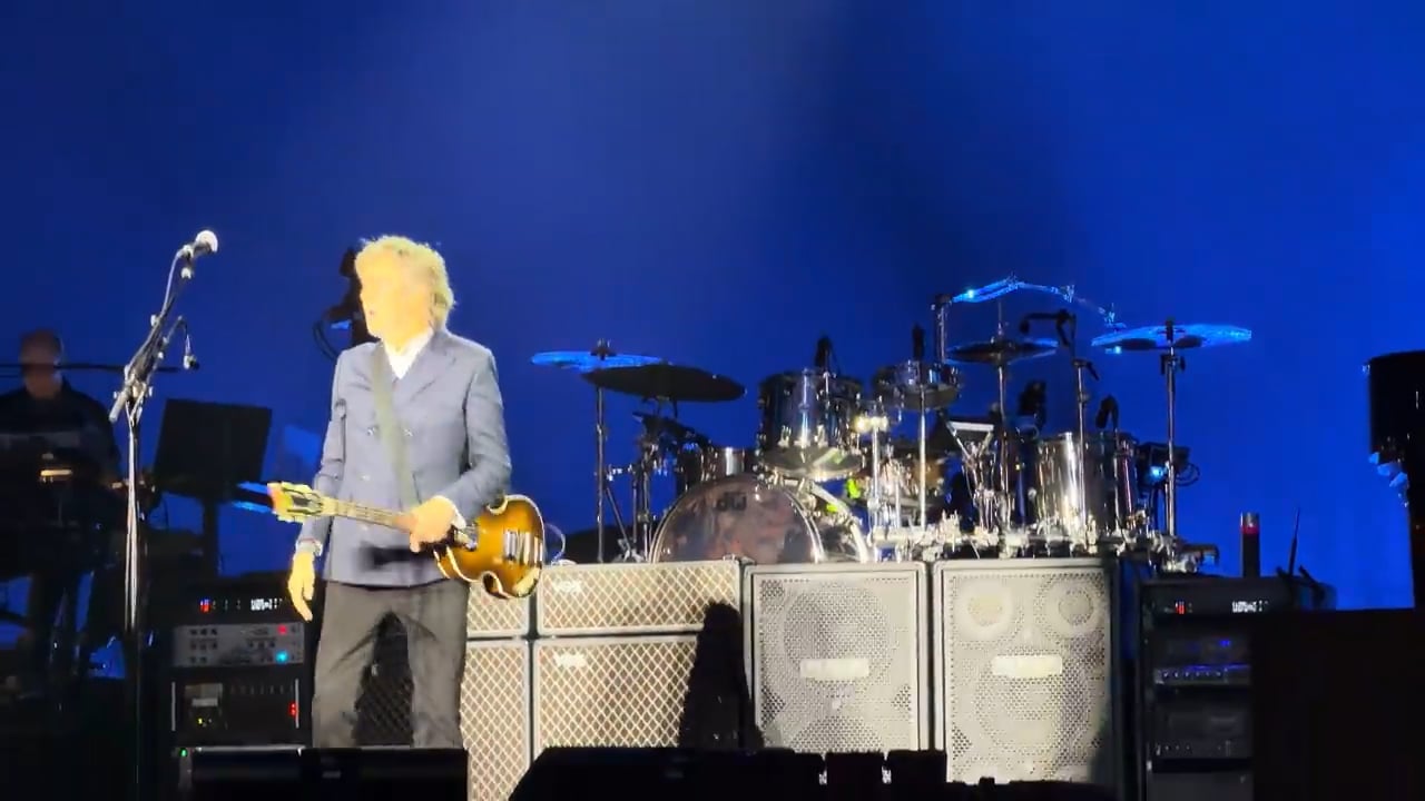 Paul McCartney at Acrisure Arena 2025 (25)
