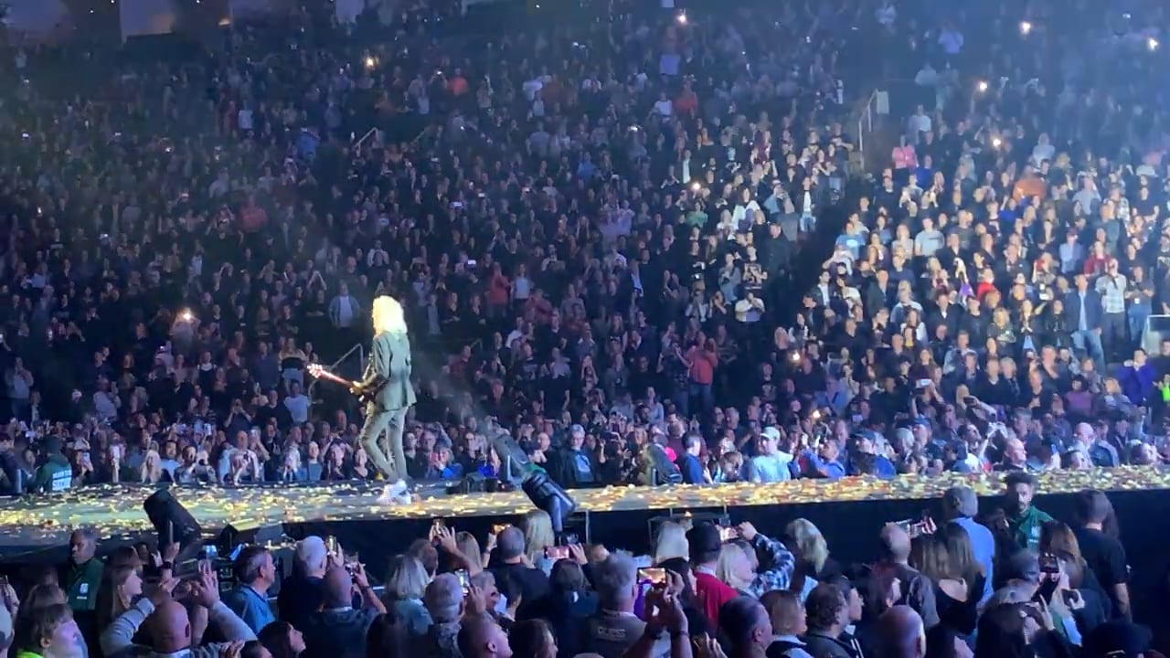 Queen-with-Adam-Lambert-MSG-2023-1
