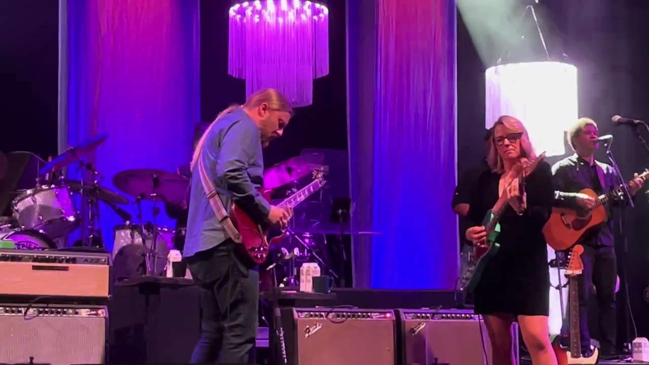 Tedeschi_Trucks_Band_288290
