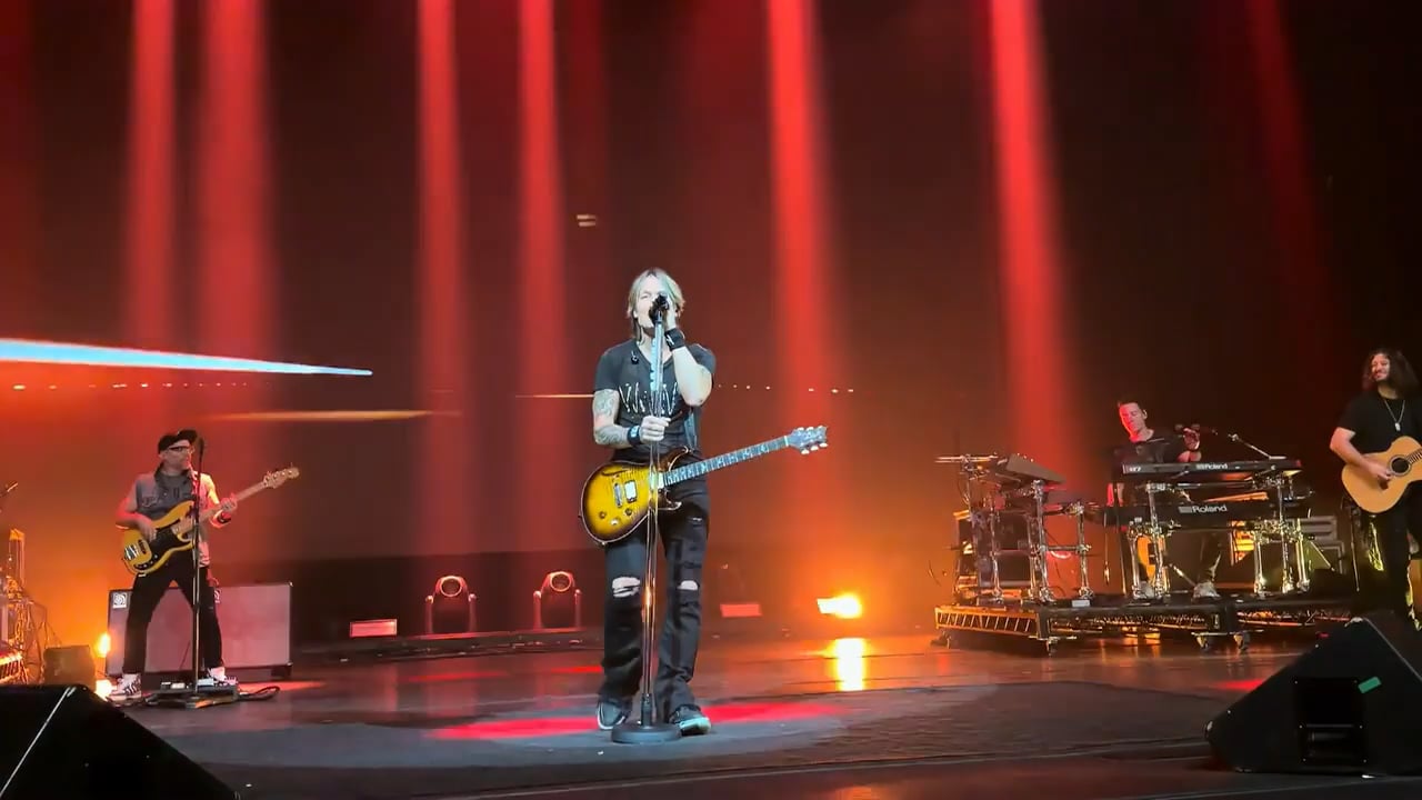 Keith Urban – Choctaw Grand Theater – 2025 (1)
