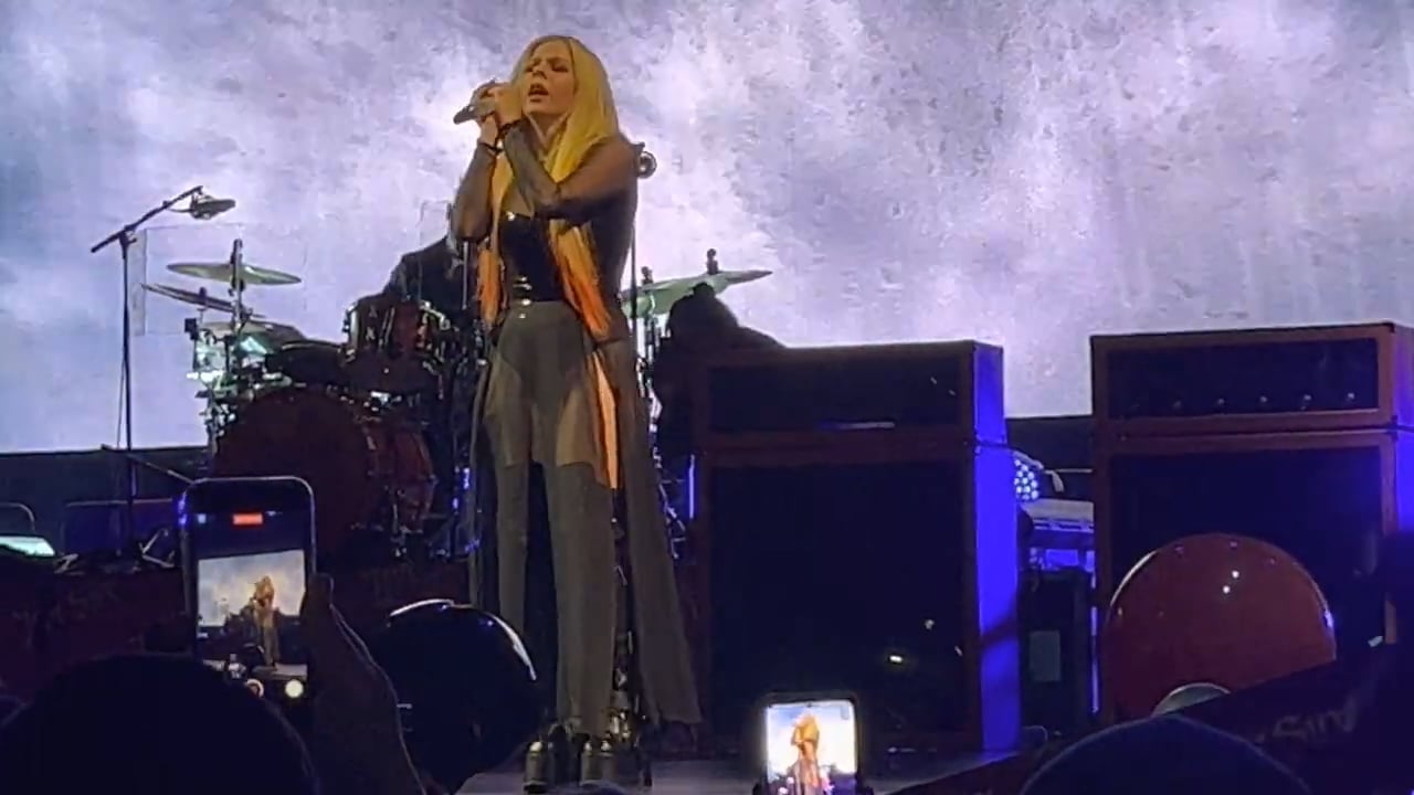 Avril-Lavigne-Toronto-2023-1
