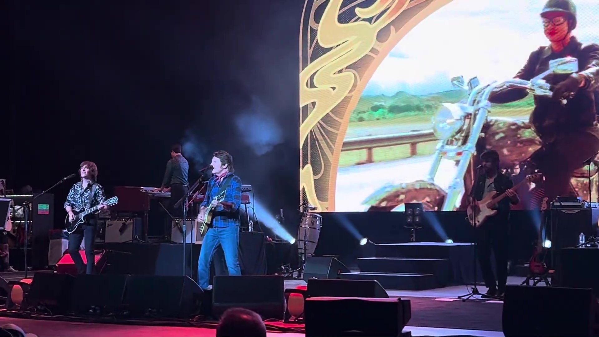 vlcsnap-2024-07-13-18h29m41s942
