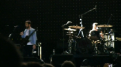 Kings_of_Leon_-_MGM_Resorts_Village2C_Las_Vegas2C_September_2014_281629.jpg