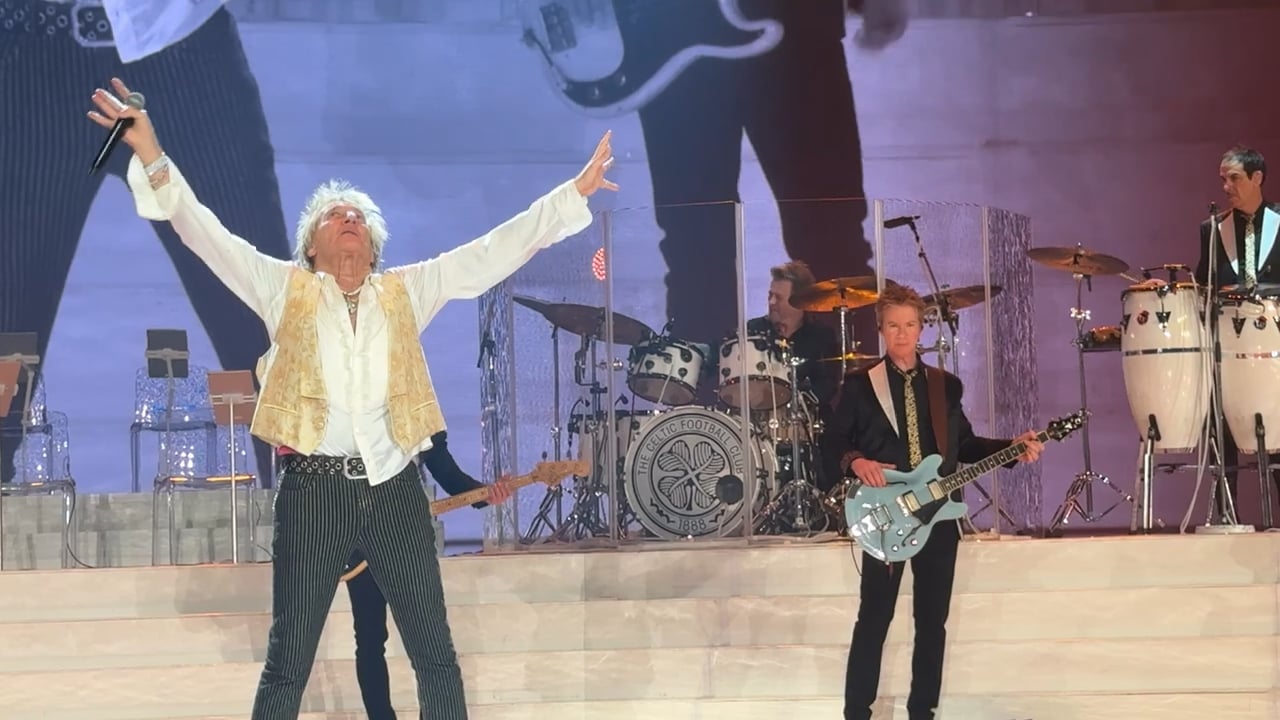 Rod-Stewart-Las-Vegas-2025-11
