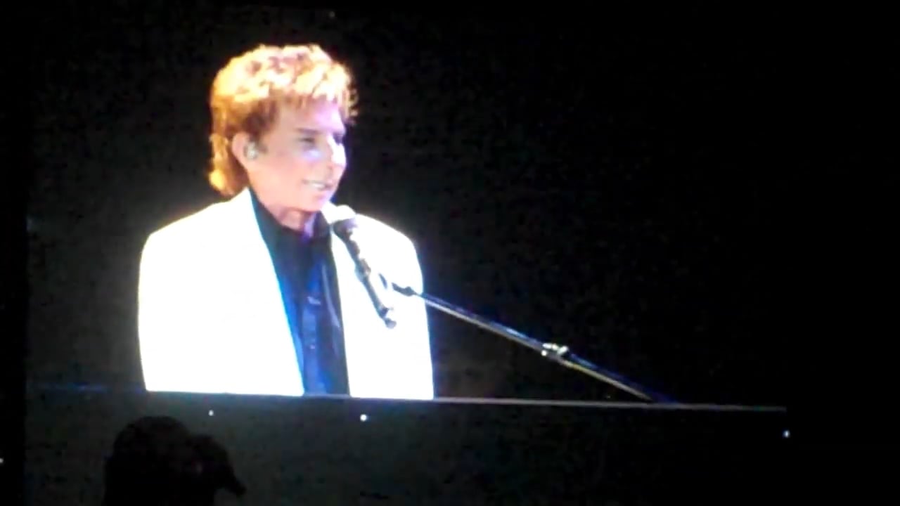 Barry_Manilow_2
