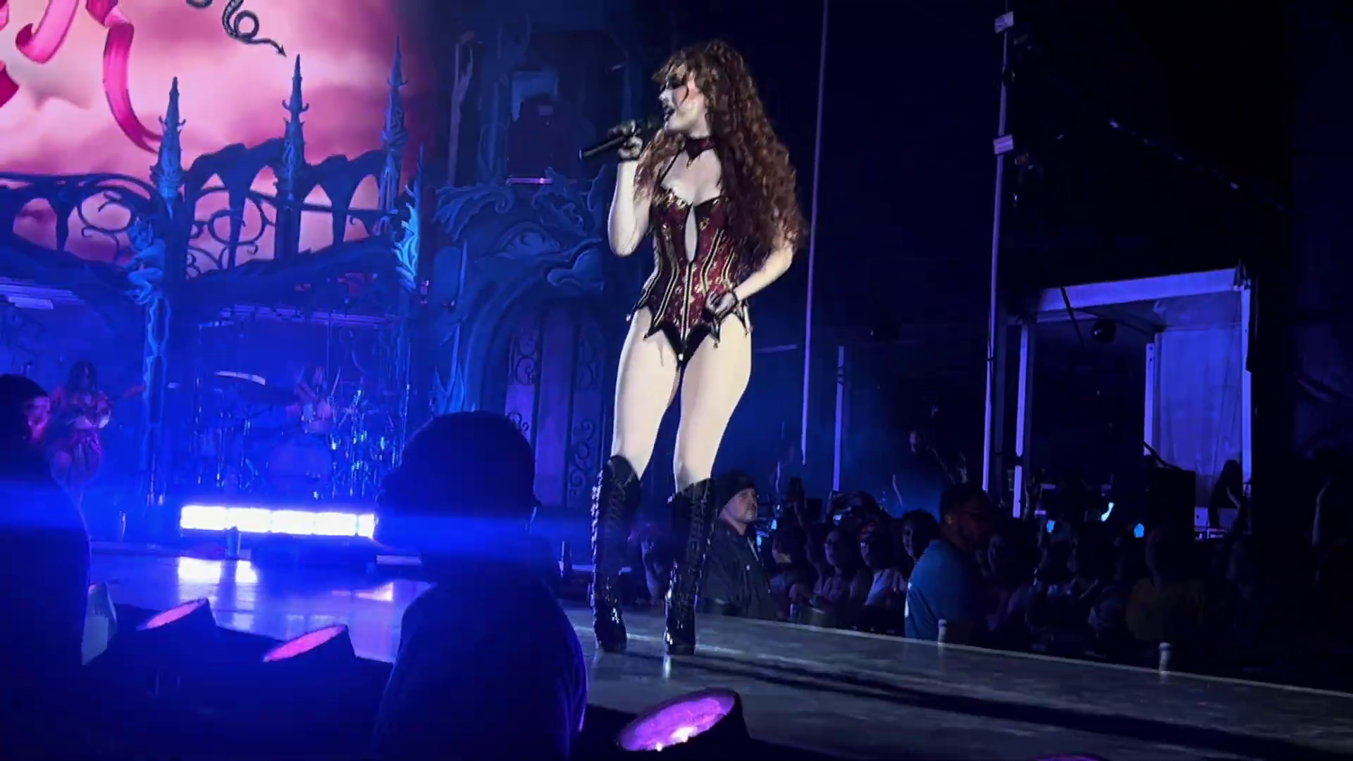 Chappell Roan - Forest Hills 2025 (15)
