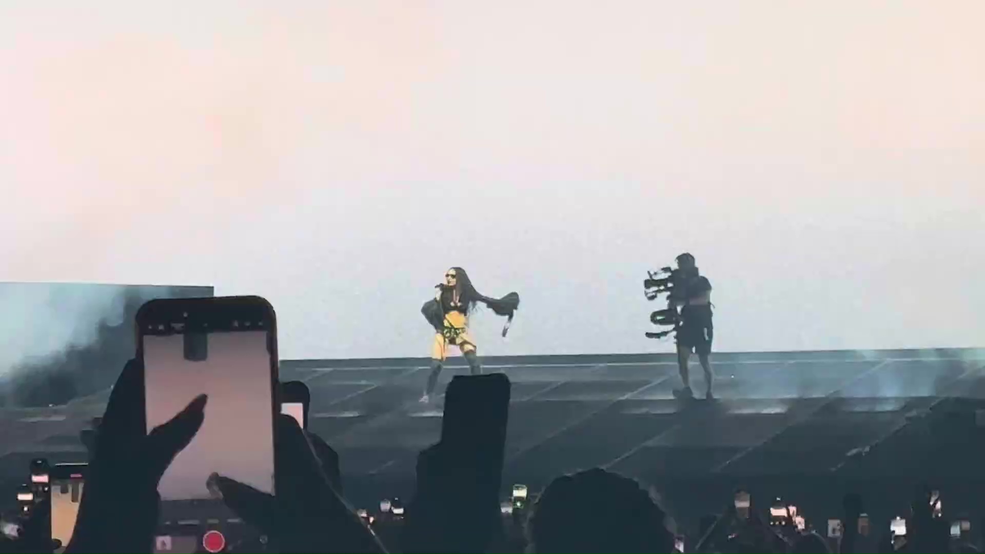 Charli-xcx-Coachella-2025-4
