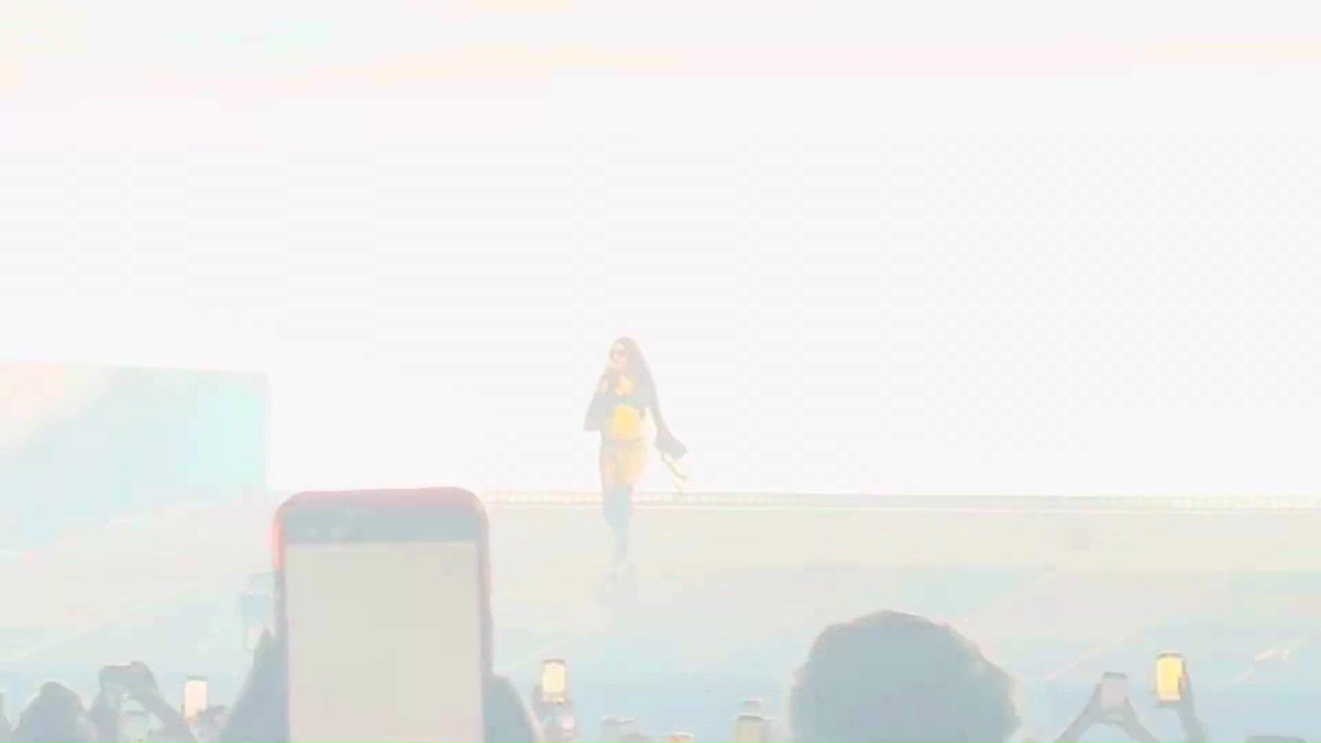 Charli-xcx-Coachella-2025-5

