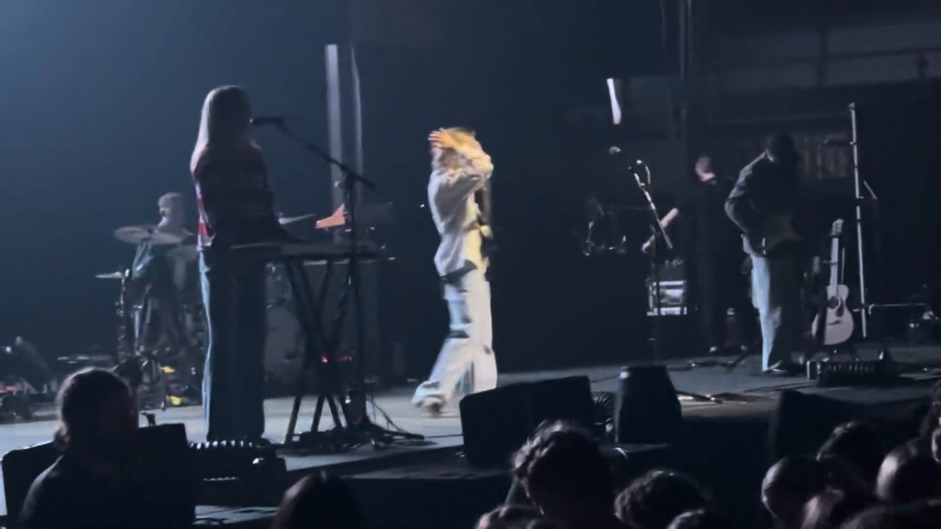 The Japanese House – Minneapolis, MN – 2025 (12)
