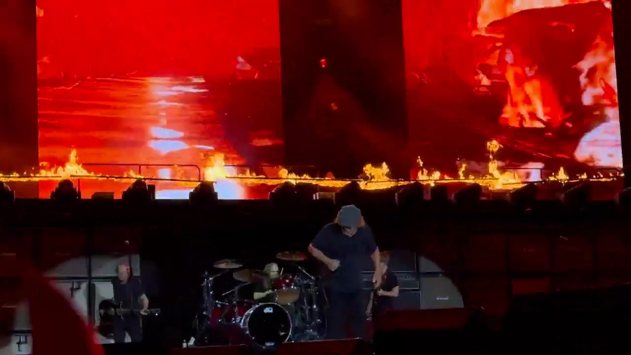 AC_DC-Rose-Bowl-2025-100
