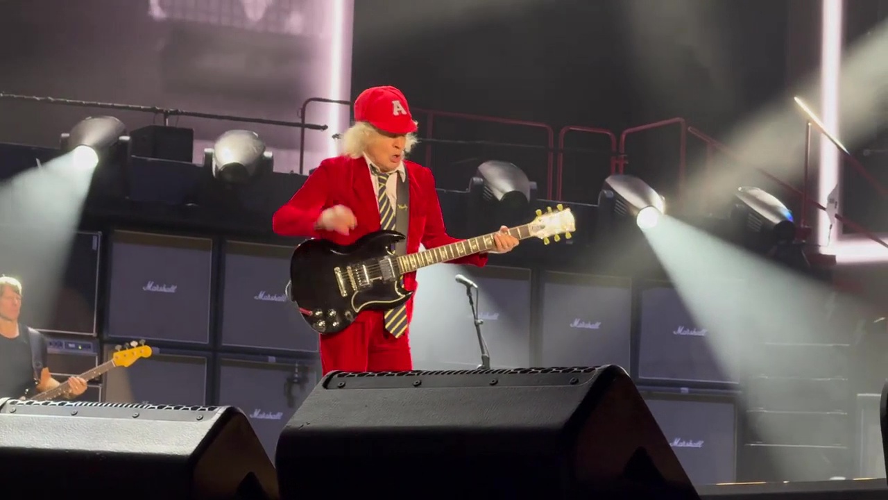 AC_DC-Rose-Bowl-2025-29
