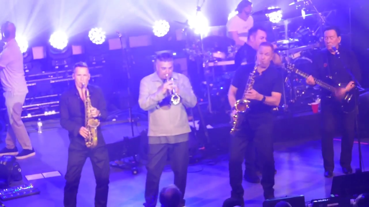 UB40 Ridgefield Playhouse 2025 (2)
