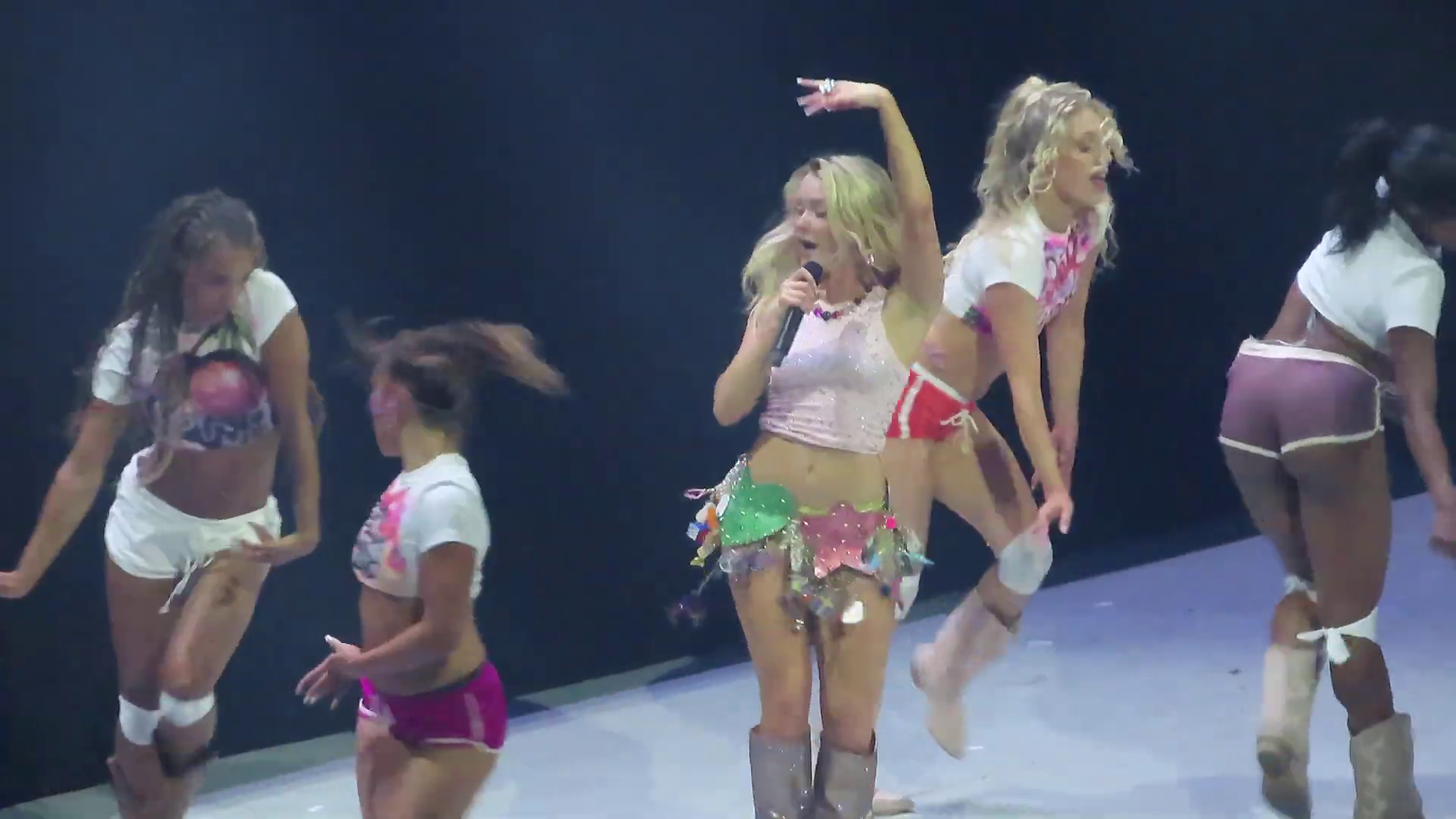 Zara Larsson - Orlando 2025 (9)
