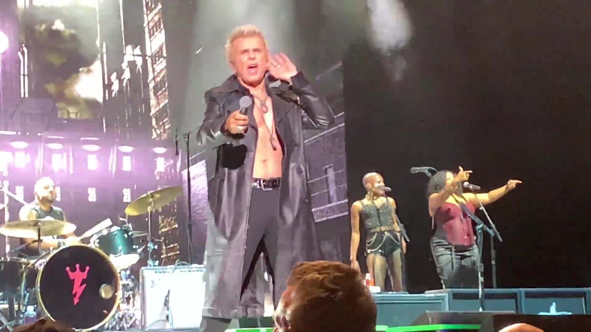 Billy-Idol-Toronto-2024-12
