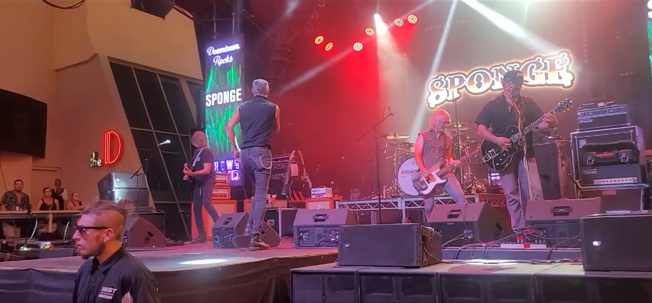 Sponge at Fremont Street Experience, Las Vegas 2025 (3)
