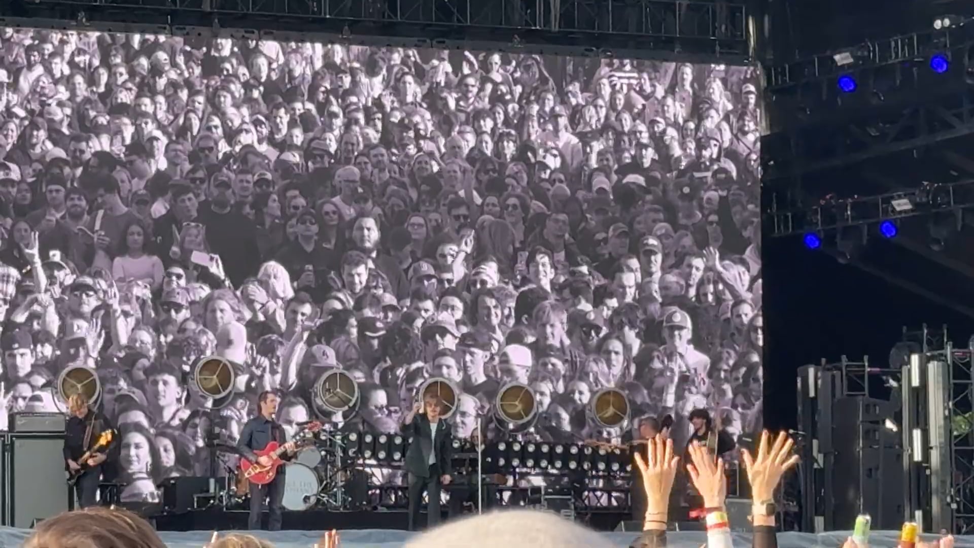 Cage-The-Elephant-Boston-Calling-3
